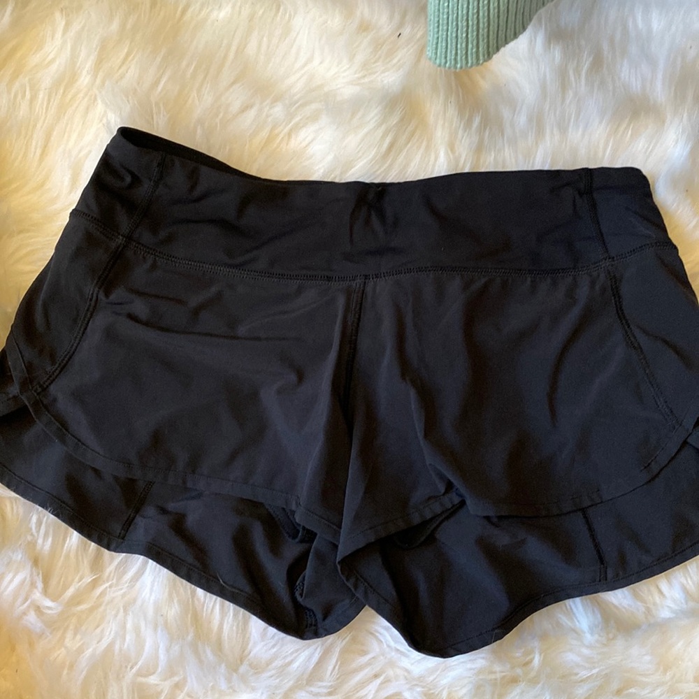Lululemon black shorts